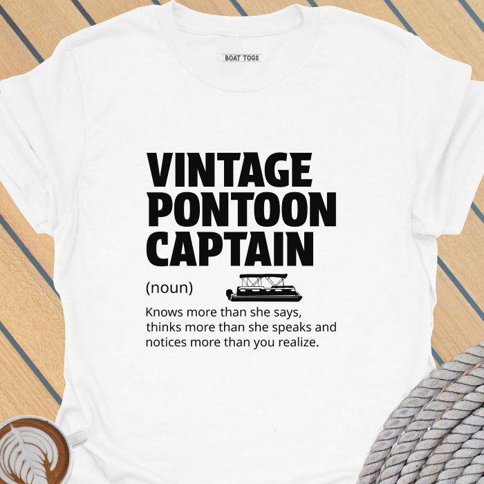 Vintage pontoon captain female T-shirt