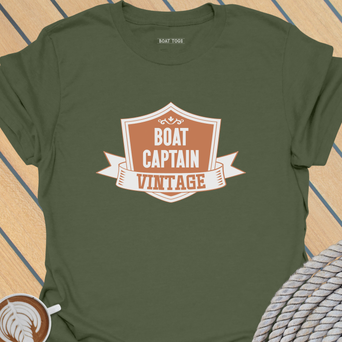 Captain badge vintage - boat T-shirt