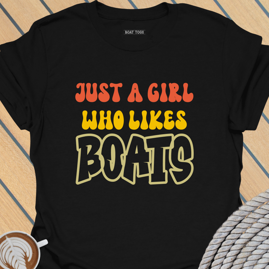 Girl likes boats T-shirt