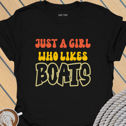 Girl likes boats T-shirt