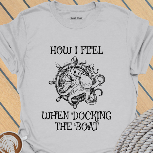 Feel docking boat T-shirt
