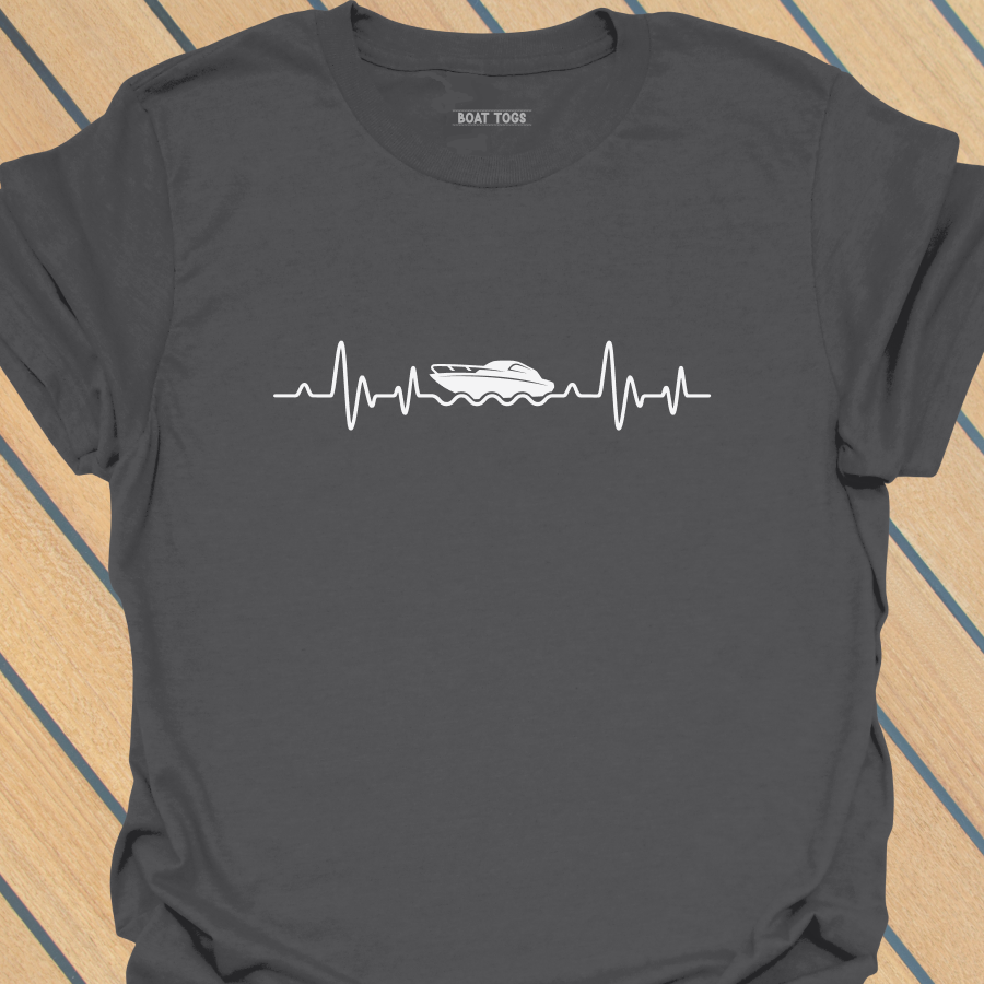 Boating heartbeat T-shirt