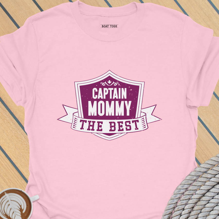 Capt Mommy shield T-shirt