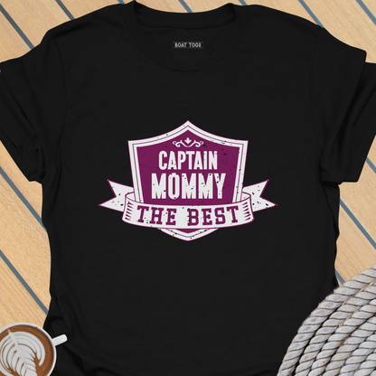Capt Mommy shield T-shirt