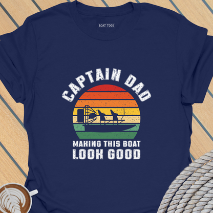 Dad looking good - airboat T-shirt